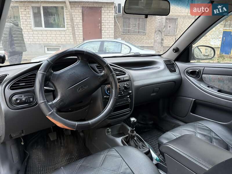 Седан Daewoo Lanos 2005 в Николаеве