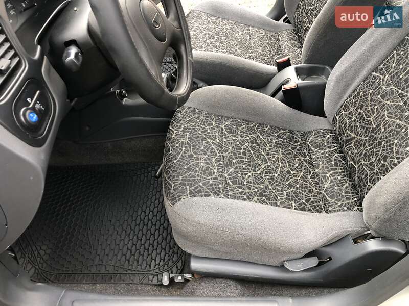 Седан Daewoo Lanos 2005 в Лысянке