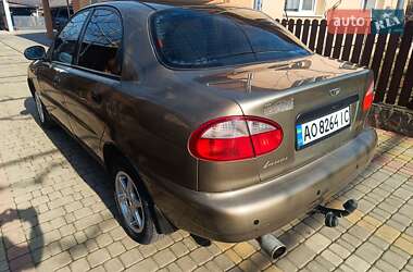 Седан Daewoo Lanos 2004 в 