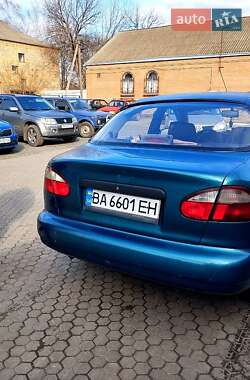 Седан Daewoo Lanos 2007 в Новомиргороді