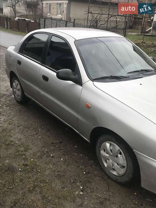 Седан Daewoo Lanos 2001 в Рахове фото 4 Седан Daewoo Lanos 2001 в Рахове