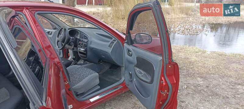 Седан Daewoo Lanos 2006 в Кременце