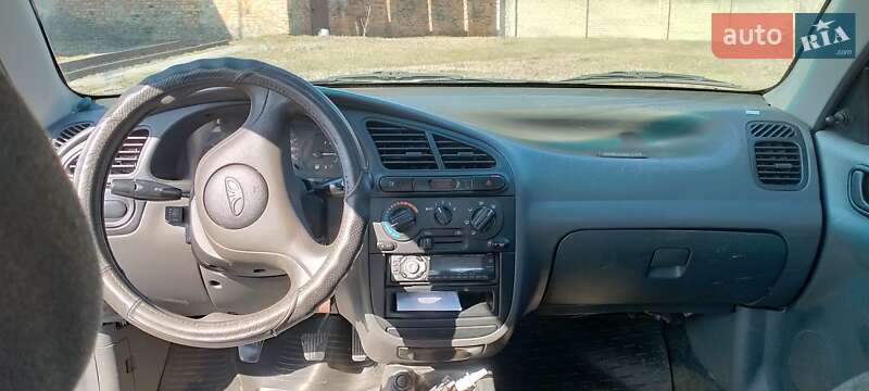 Седан Daewoo Lanos 2005 в Луцьку