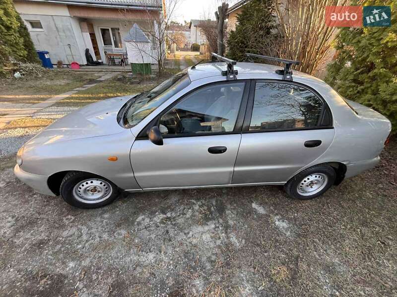Седан Daewoo Lanos 2006 в Львові