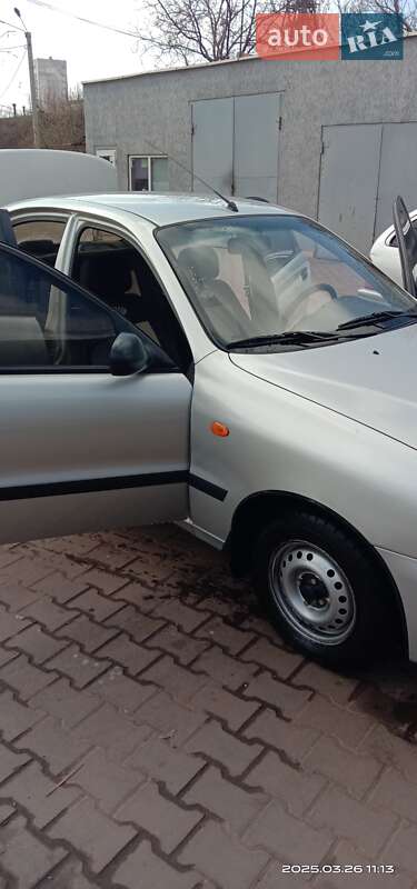 Седан Daewoo Lanos 2006 в 