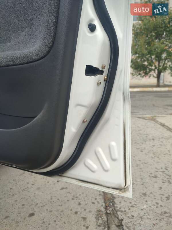 Хэтчбек Daewoo Lanos 2004 в Херсоне фото 26 Хэтчбек Daewoo Lanos 2004 в Херсоне