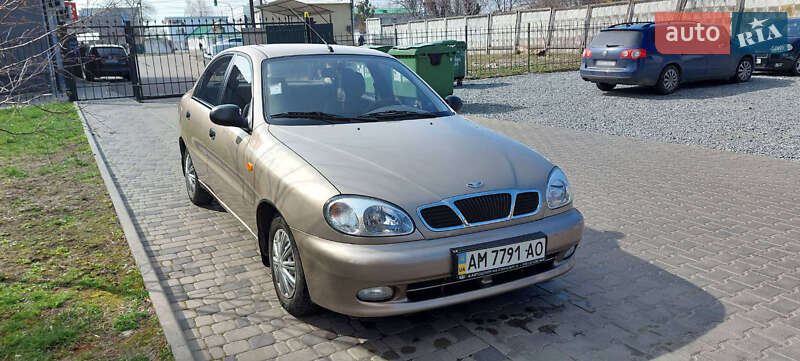Седан Daewoo Lanos 2008 в Житомире