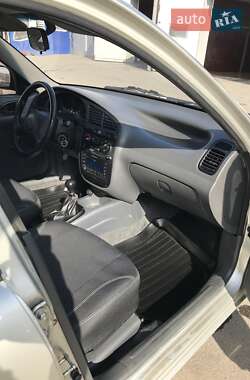 Седан Daewoo Lanos 2010 в 