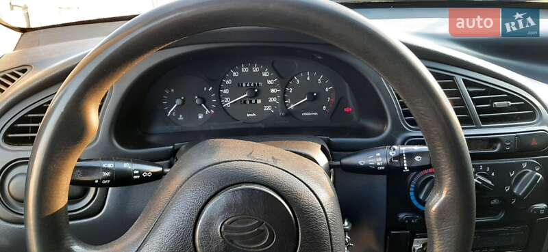 Седан Daewoo Lanos 2011 в Сумах
