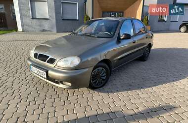 Седан Daewoo Lanos 2001 в Коломые