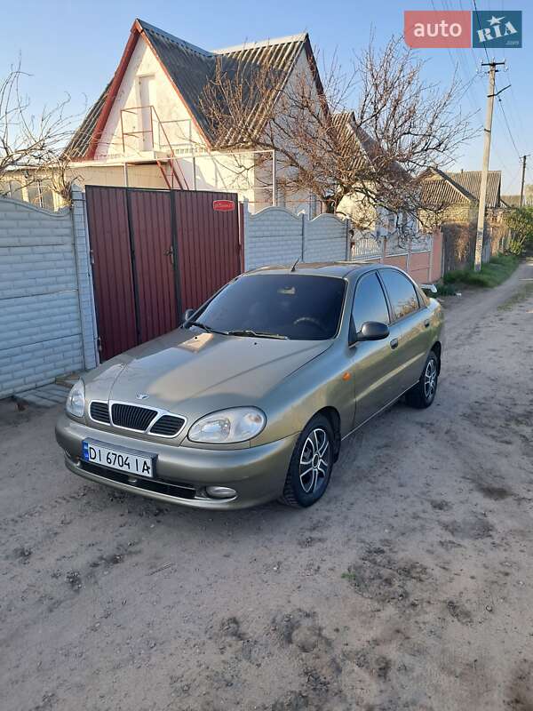 Седан Daewoo Lanos 2003 в 