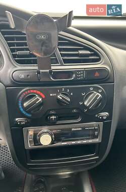Седан Daewoo Lanos 2003 в 