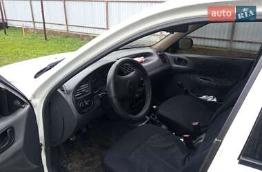Седан Daewoo Lanos 2004 в 