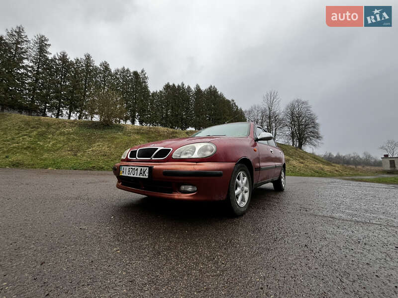 Седан Daewoo Lanos 2008 в Новому Розділі