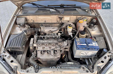 Седан Daewoo Lanos 2008 в 