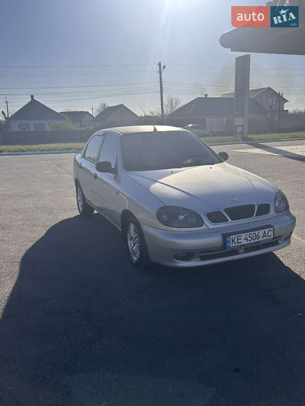 Седан Daewoo Lanos 2006 в Днепре