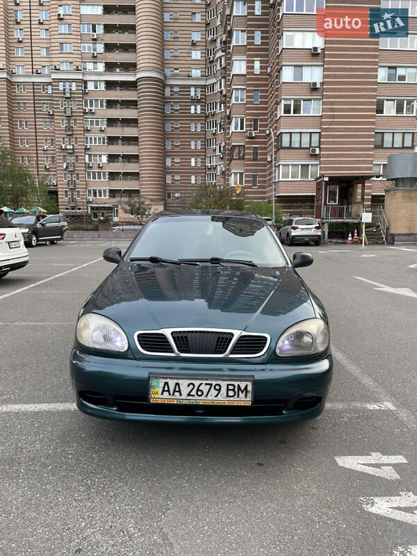 Седан Daewoo Lanos 2006 в Киеве