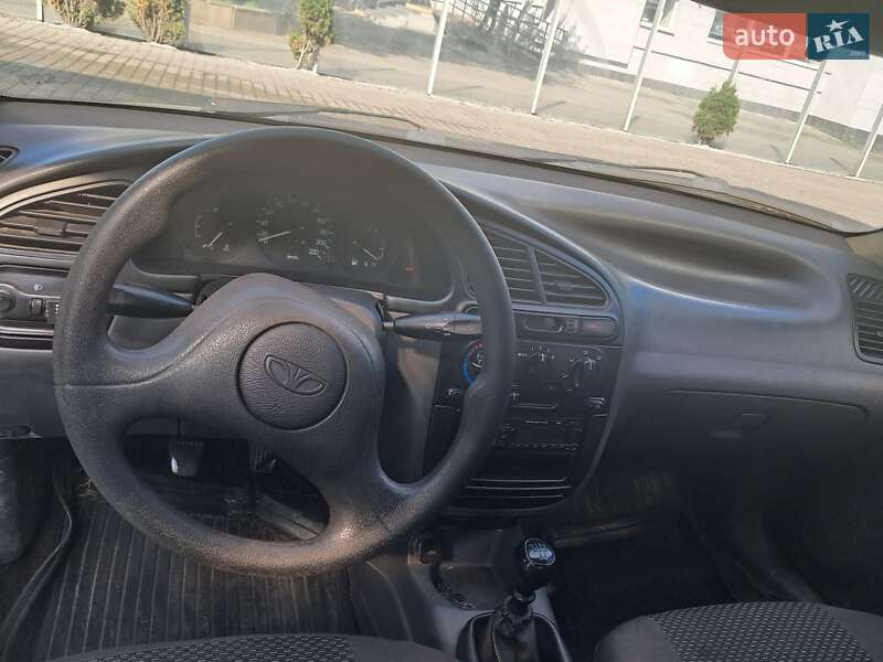 Седан Daewoo Lanos 2006 в Львове