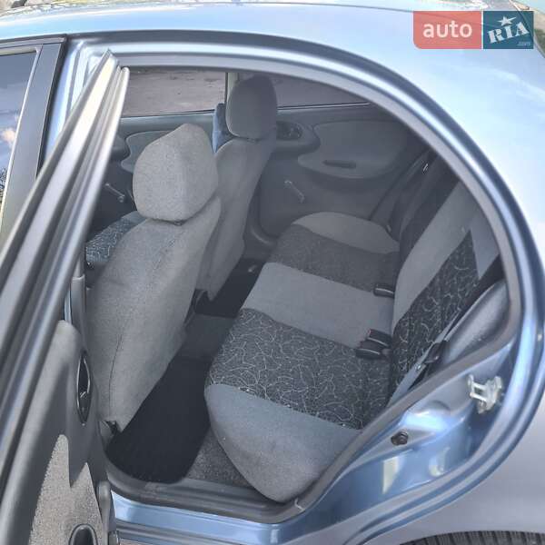 Седан Daewoo Lanos 2008 в Киеве