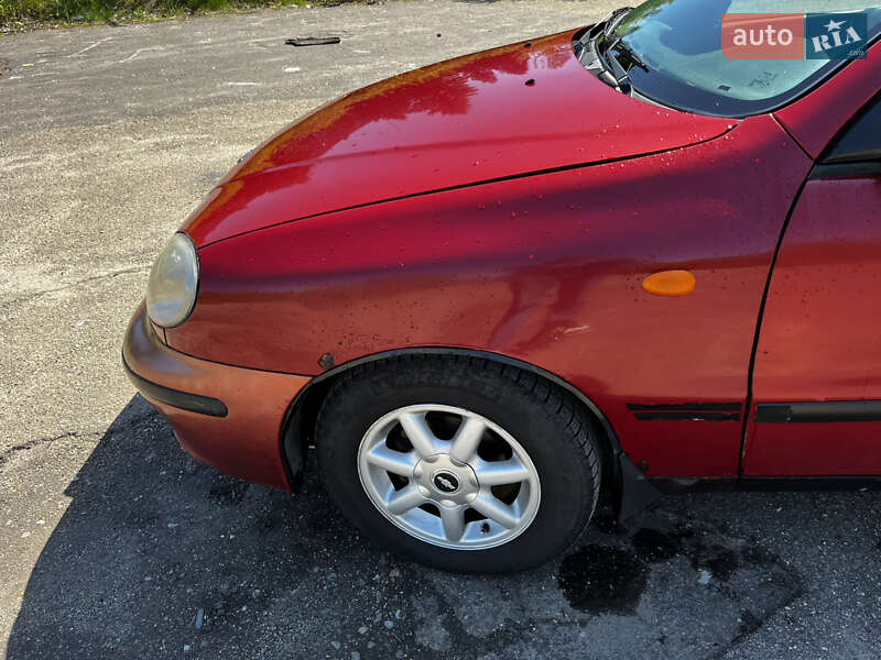 Седан Daewoo Lanos 2008 в Новому Розділі