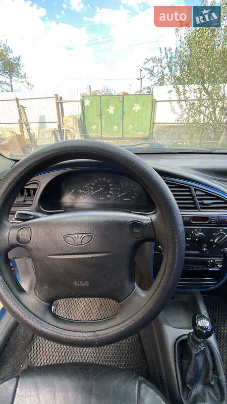 Седан Daewoo Lanos 2003 в Харькове