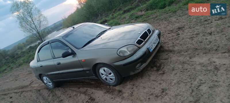 Седан Daewoo Lanos 2003 в Галиче