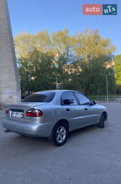 Седан Daewoo Lanos 2004 в 