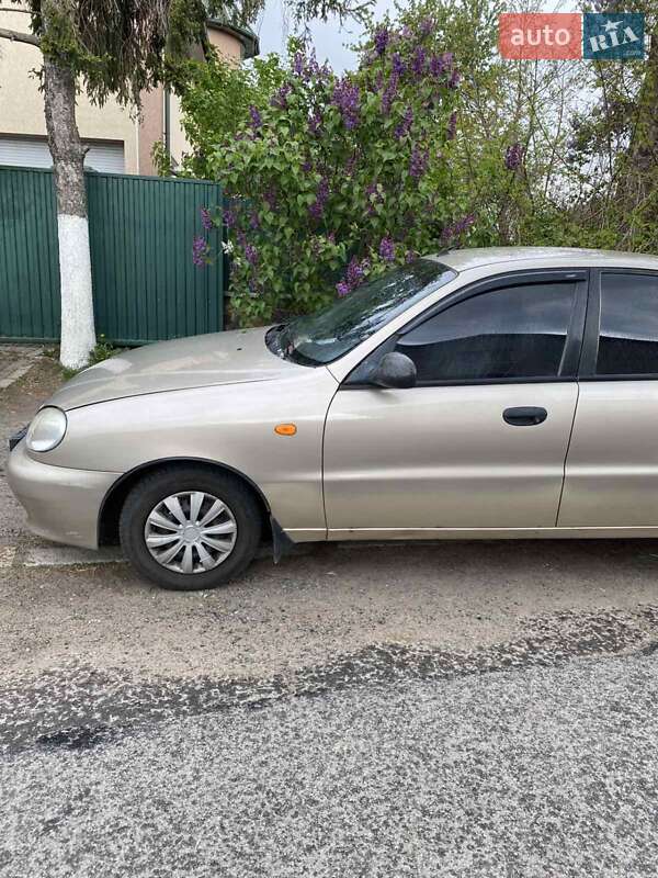 Седан Daewoo Lanos 2008 в Литине