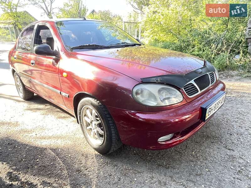 Седан Daewoo Lanos 2004 в Одессе