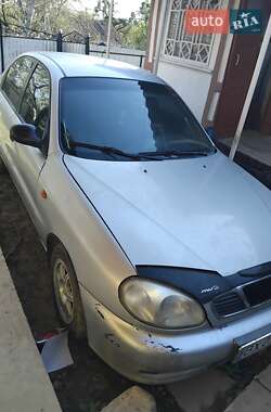 Седан Daewoo Lanos 2000 в Дунаевцах