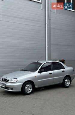 Седан Daewoo Lanos 2004 в Сумах