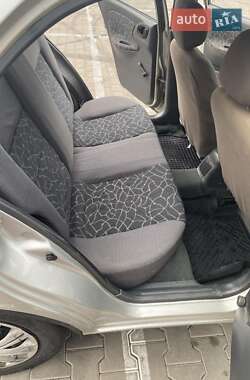 Седан Daewoo Lanos 2003 в 