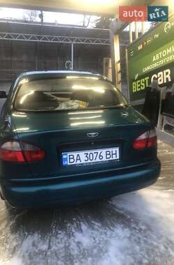 Седан Daewoo Lanos 1998 в Кропивницком