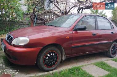 Седан Daewoo Lanos 2002 в Здолбуніві