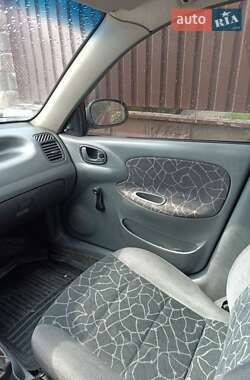 Седан Daewoo Lanos 2003 в 