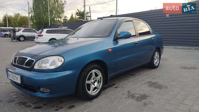 Седан Daewoo Lanos 2012 в 
