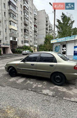 Седан Daewoo Lanos 2002 в 