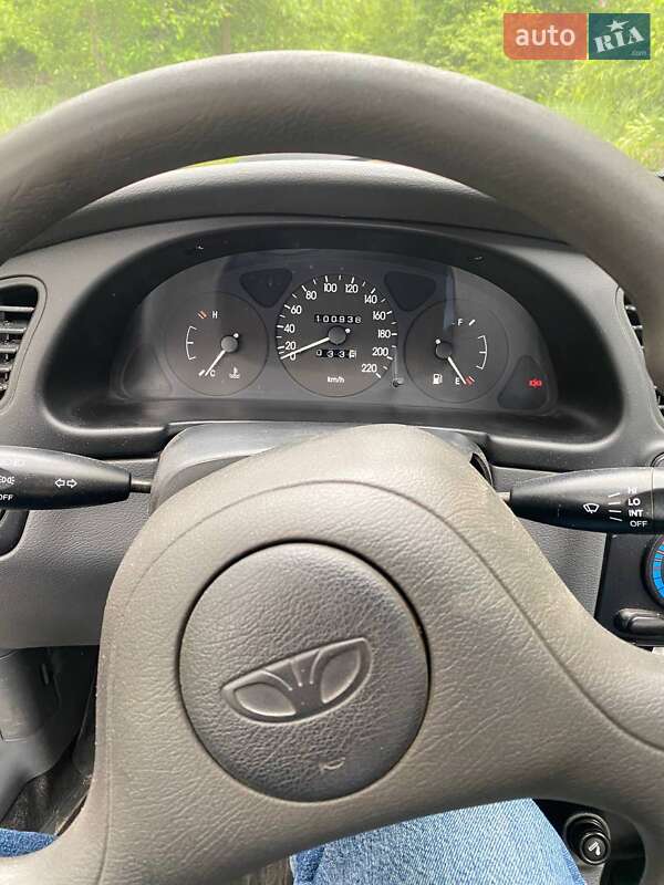 Седан Daewoo Lanos 2006 в Киеве