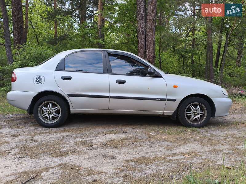 Седан Daewoo Lanos 2008 в Киеве