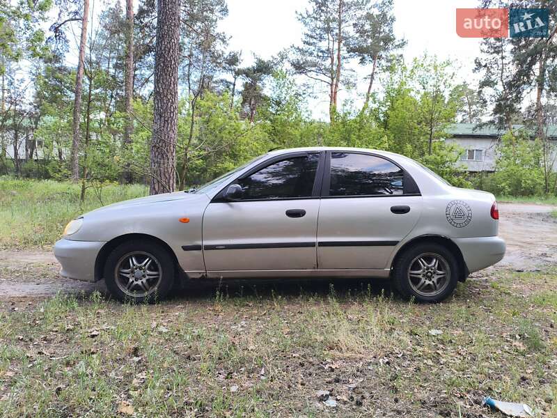 Седан Daewoo Lanos 2008 в Киеве