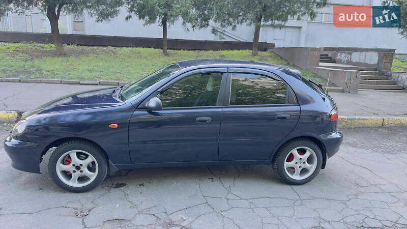 Хэтчбек Daewoo Lanos 2002 в Николаеве