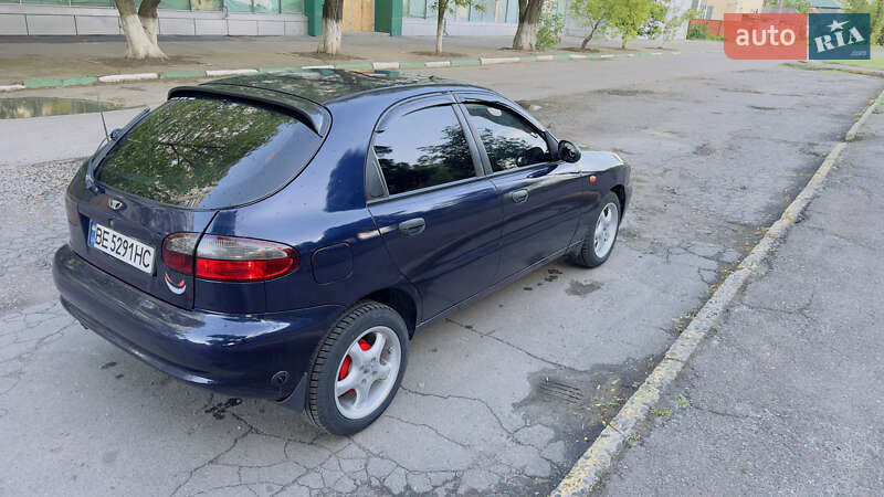 Хэтчбек Daewoo Lanos 2002 в Николаеве