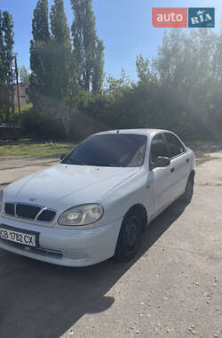 Седан Daewoo Lanos 2004 в Конотопі