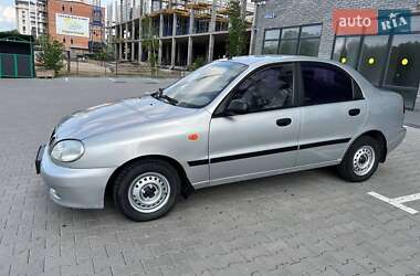 Седан Daewoo Lanos 2008 в 
