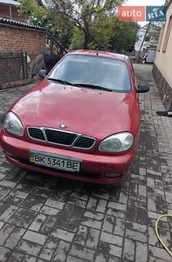 Седан Daewoo Lanos 2008 в Дубні