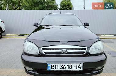 Седан Daewoo Lanos 2010 в 