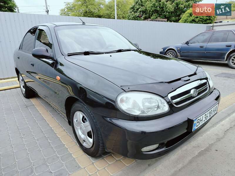 Седан Daewoo Lanos 2010 в 