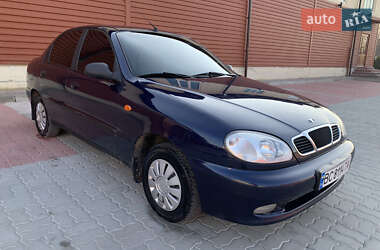 Седан Daewoo Lanos 2003 в Золочеві