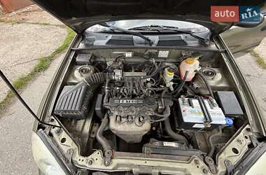 Седан Daewoo Lanos 2003 в 