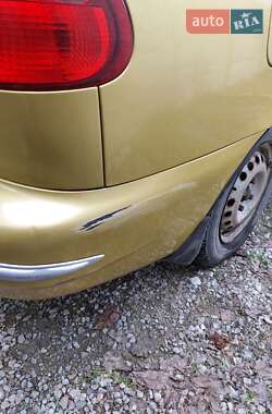 Седан Daewoo Lanos 2002 в 